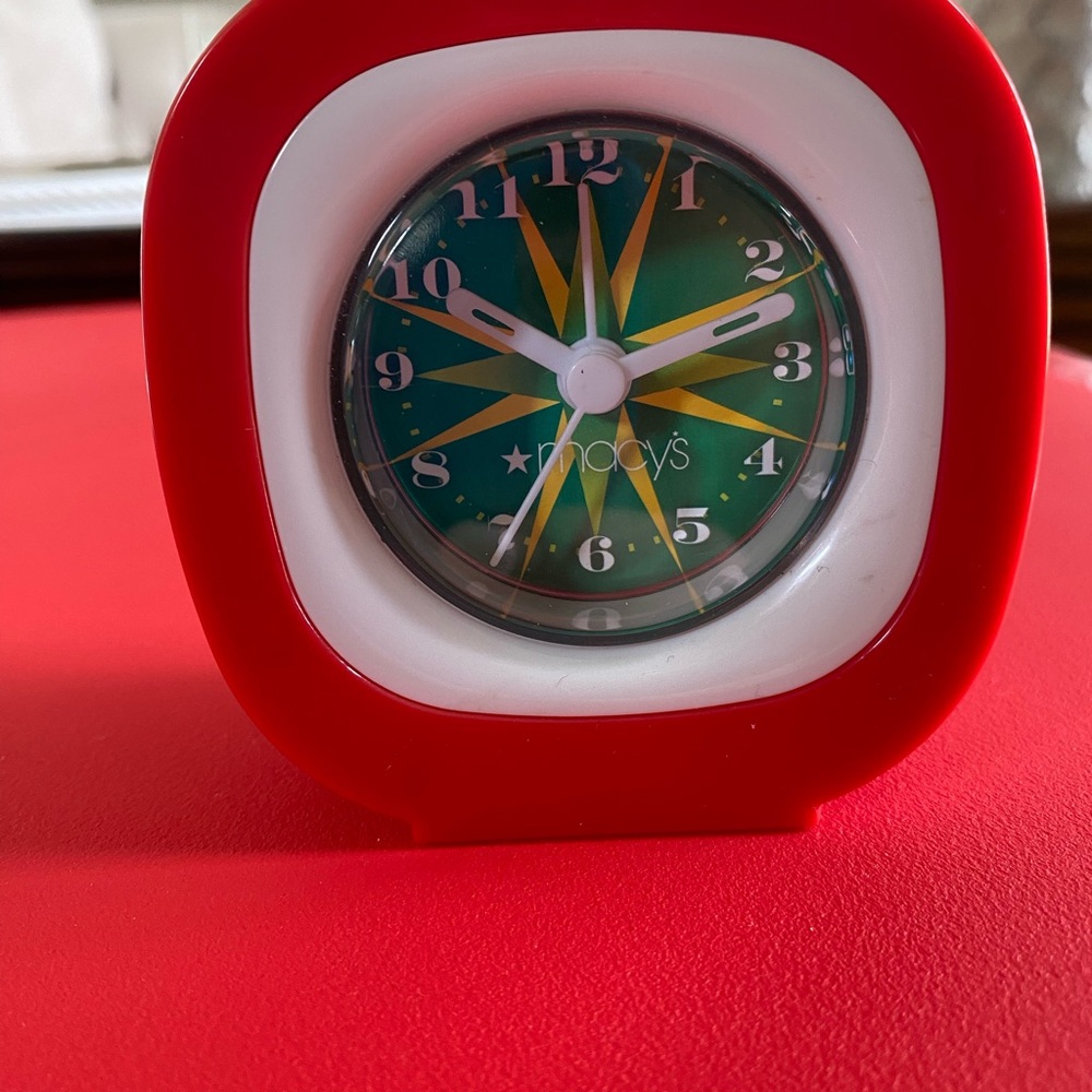 Macy's Vibrant Red and White Clock with Alarm! Works perfectly!
